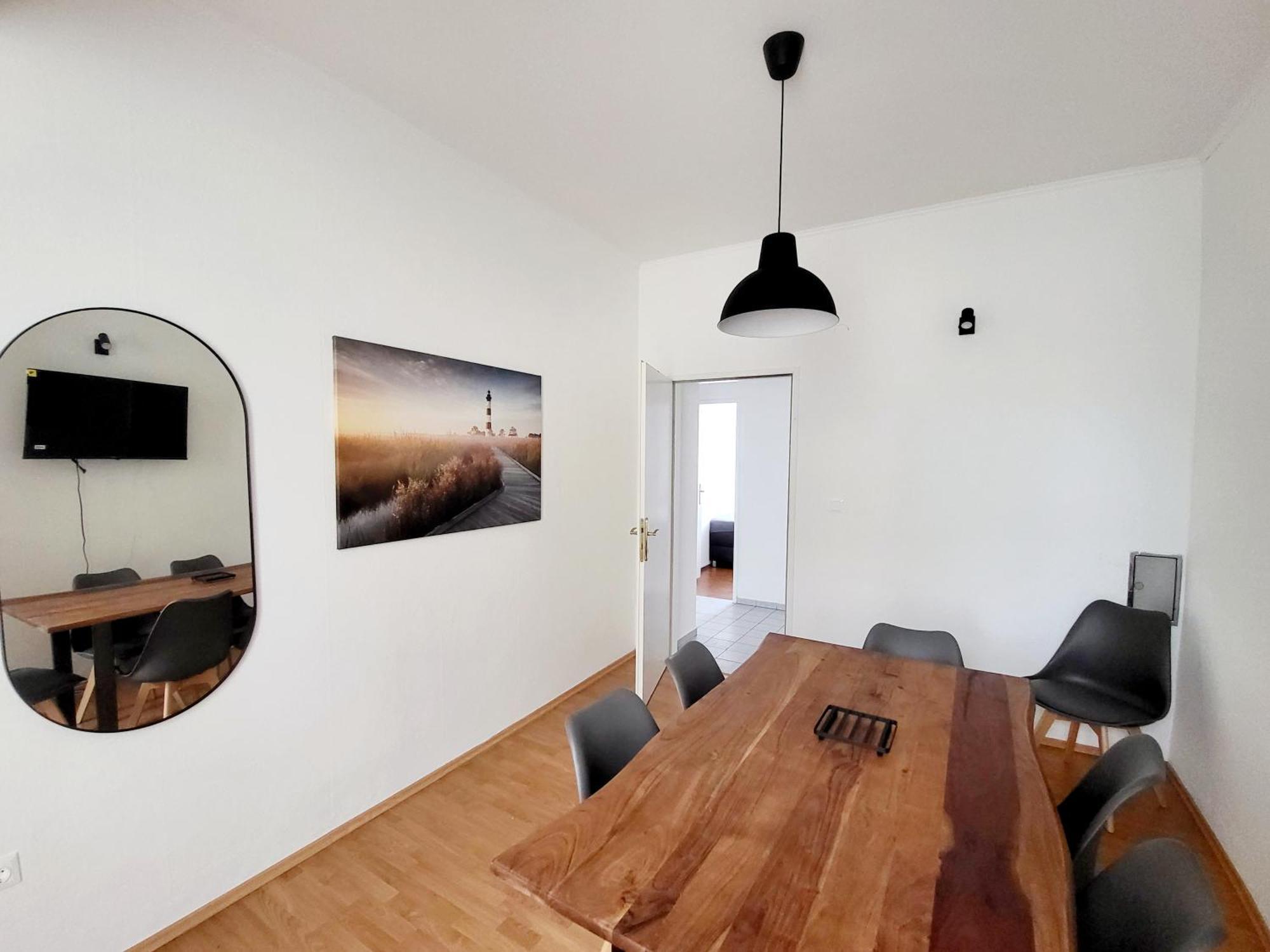 Four-Bedroom Apartment,1604201533:JPEG